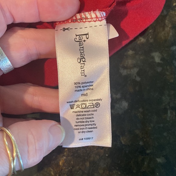 Pajama Gram short sleeve, long pants, two piece pajama set, dark red sz M - Picture 3 of 3